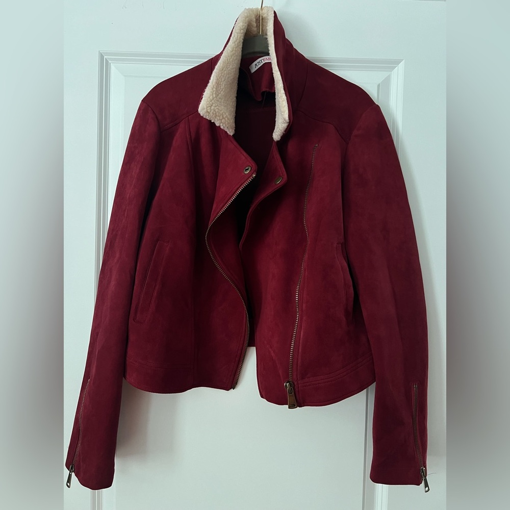 Burgundy/Red Sherpa jacket- stretchy suede with pockets. Size L